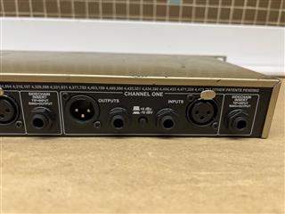 dbx 166xs Professional Audio Compressor/Limiter/Gate Dynamic Processor